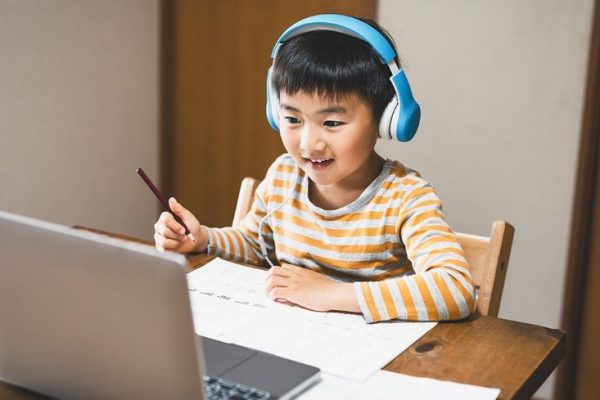 7 cách giúp con học online hiệu quả